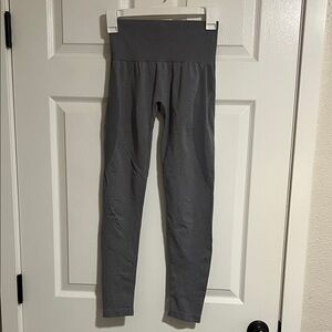 NVGTN Grey Leggings